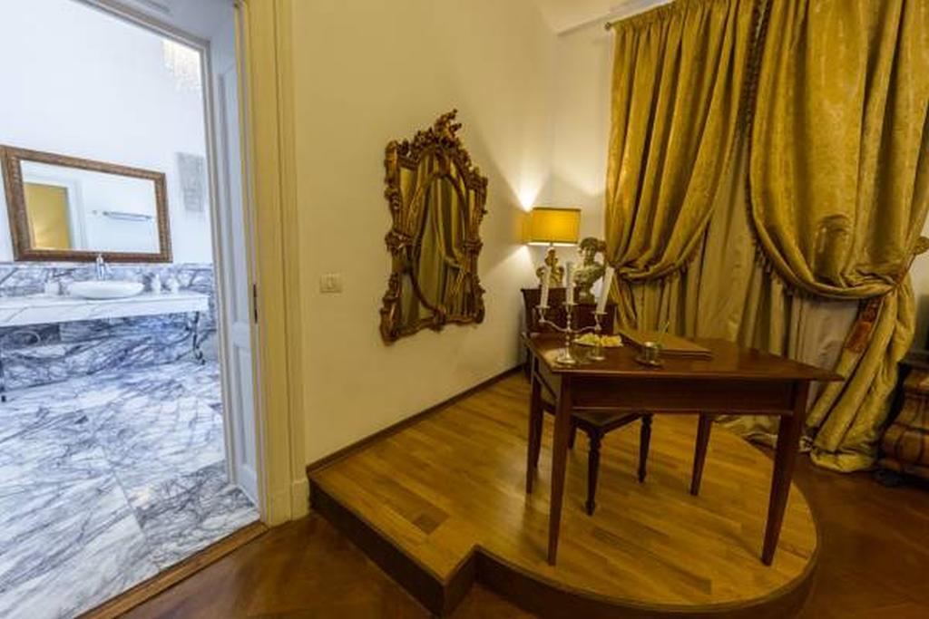Grand Boutique Hotel Bucharest Exterior photo