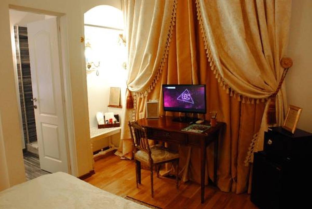 Grand Boutique Hotel Bucharest Exterior photo